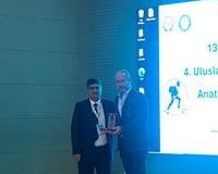 ef383b56-36c2-4112-8a25-316db2276dc6